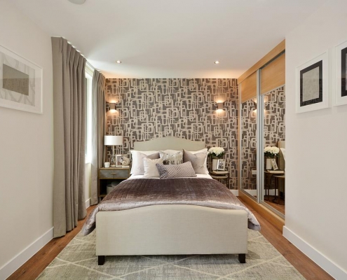 Double Bed Double Bed